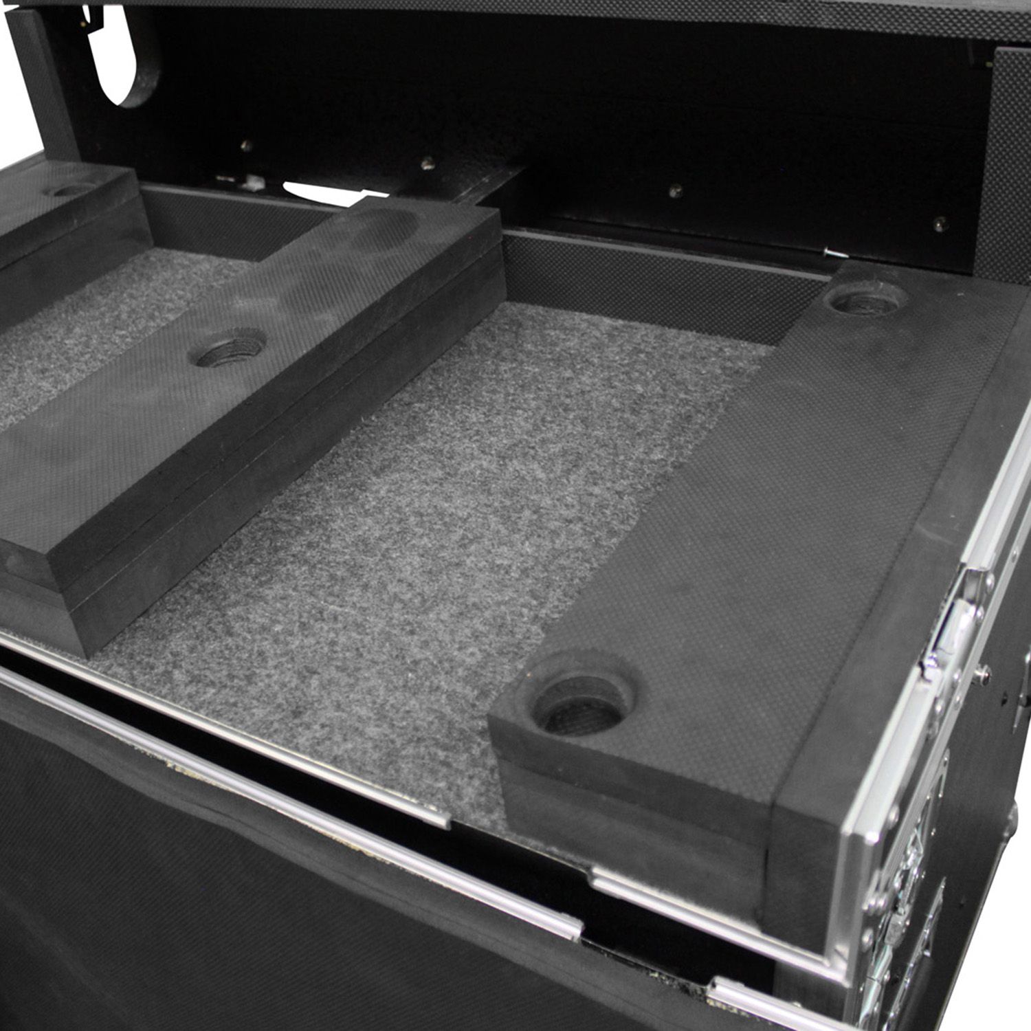 Behringer X32 Mixing Console Flight Case with a Doghouse - Image 4