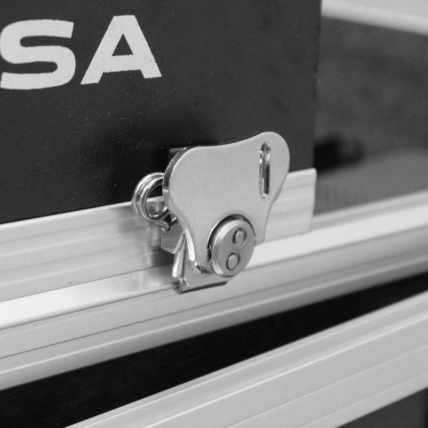 PIONEER DDJ-RZ / DDJ-SZ / DDJ-SZ2 DJ CONTROLLER CASE FEATURING CORNER WHEELS AND THREE 1U RACK SPACES PREMIUM EDITION FLIGHT ZONE GLIDE STYLE SERIES - Image 3