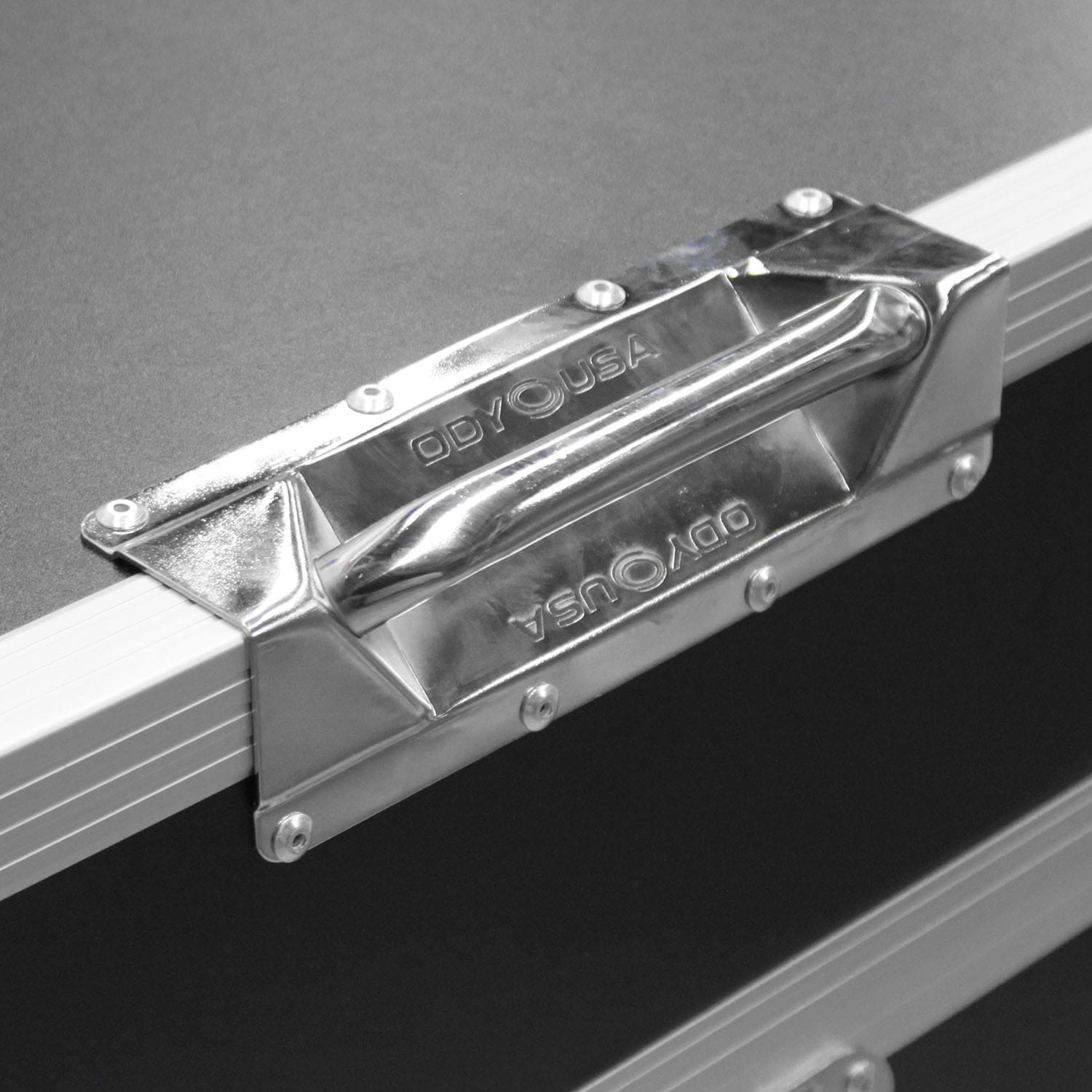 PIONEER DDJ-RZ / DDJ-SZ / DDJ-SZ2 DJ CONTROLLER CASE FEATURING CORNER WHEELS AND THREE 1U RACK SPACES PREMIUM EDITION FLIGHT ZONE GLIDE STYLE SERIES - Image 4