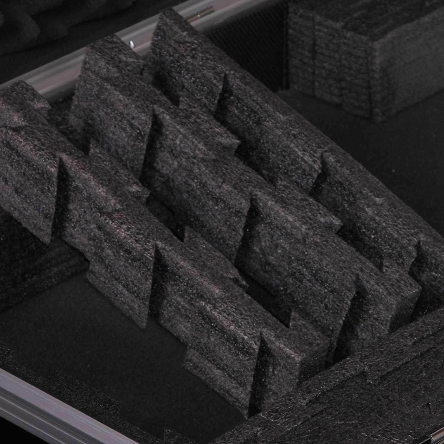 31 Note Keyboard Flight Case - Image 13
